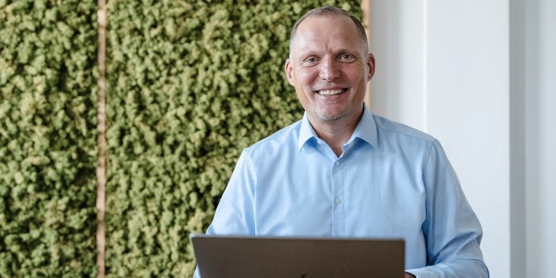 Nachhaltigkeit als Verkaufsargument: ESG-Kriterien und Green Selling im B2B-Vertrieb Blogbeitrag von Ralf Koschinski zum Thema "Nachhaltigkeit als Verkaufsargument: ESG-Kriterien und Green Selling im B2B-Vertrieb"